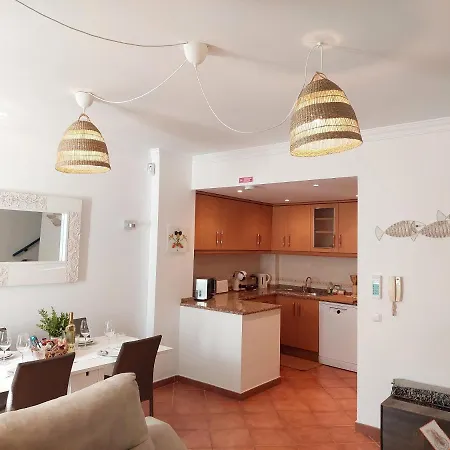 Casa Sonhos Da Baixa-downtown Dreams Дом отдыха