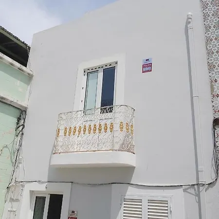 Дом отдыха Casa Sonhos Da Baixa-downtown Dreams *