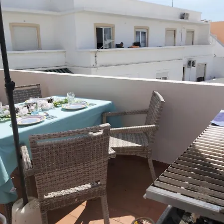 Casa Sonhos Da Baixa-downtown Dreams Holiday home